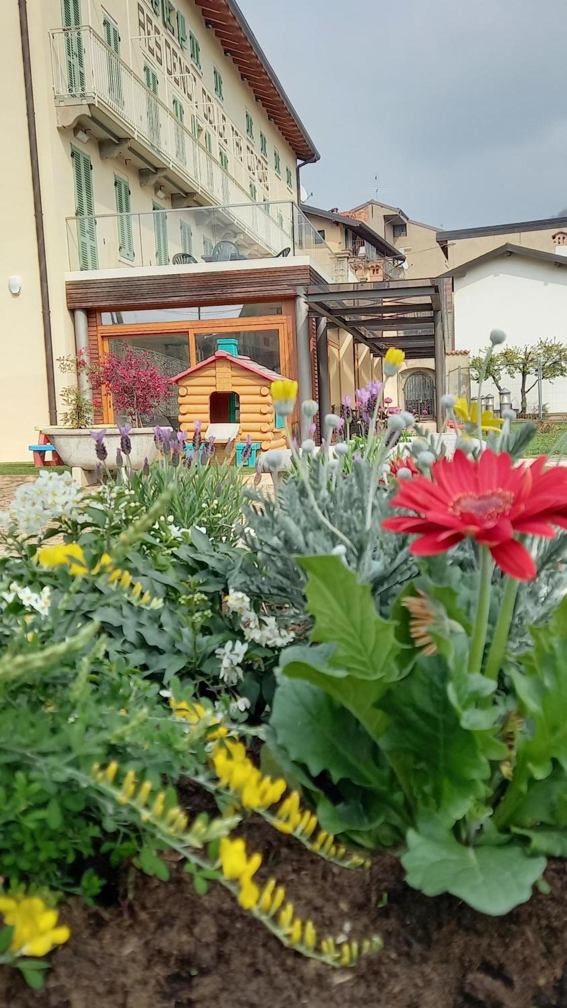 Residence Delle Tre Corone Trescore Balneario Εξωτερικό φωτογραφία